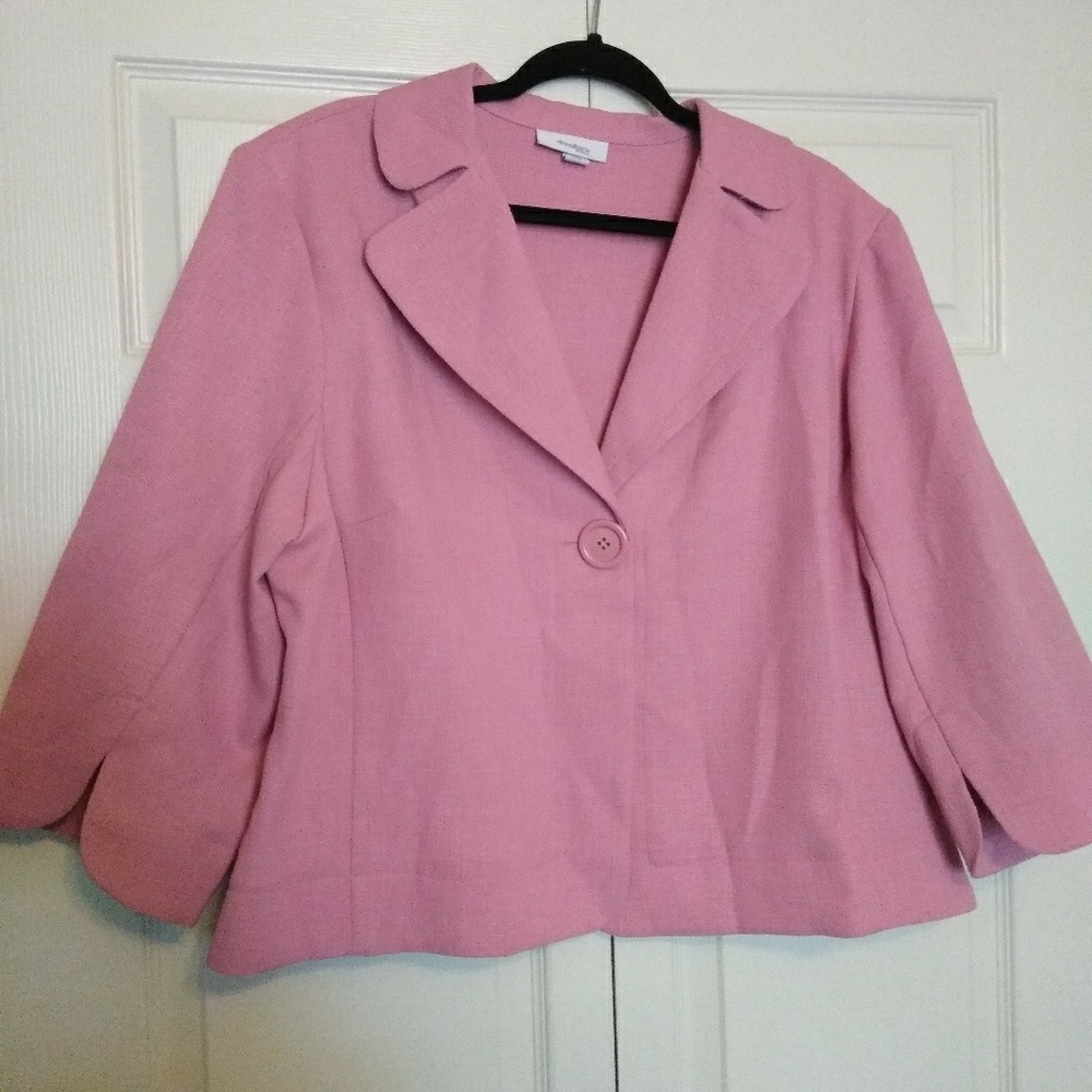 Pretty cropped jacket